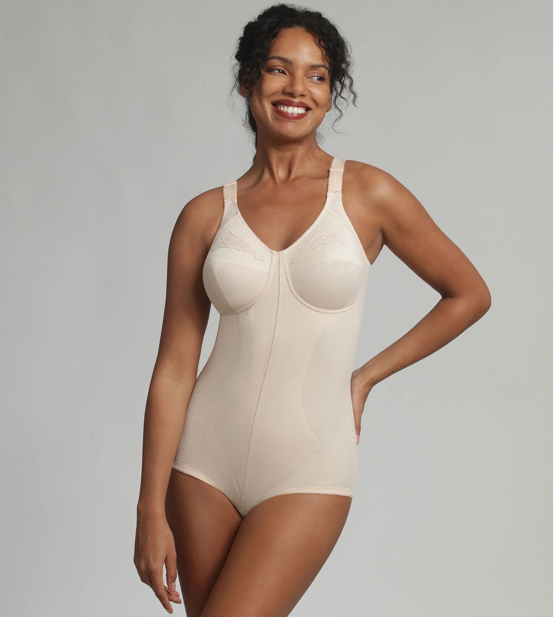 Body sculptant beige Incroyable C'est une Gaine