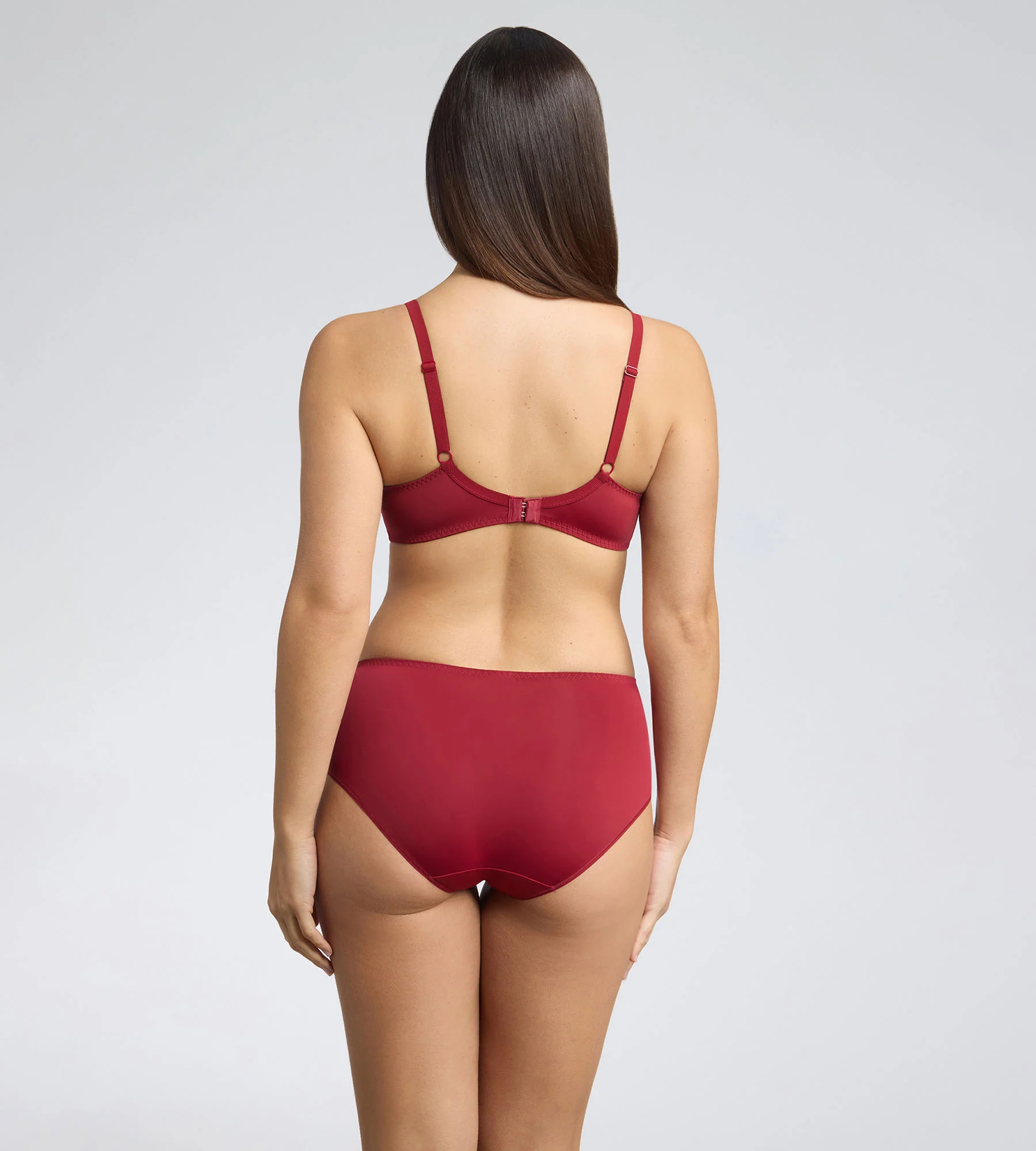 Culotte rouge velours Essential Elegance Broderie - Image 4