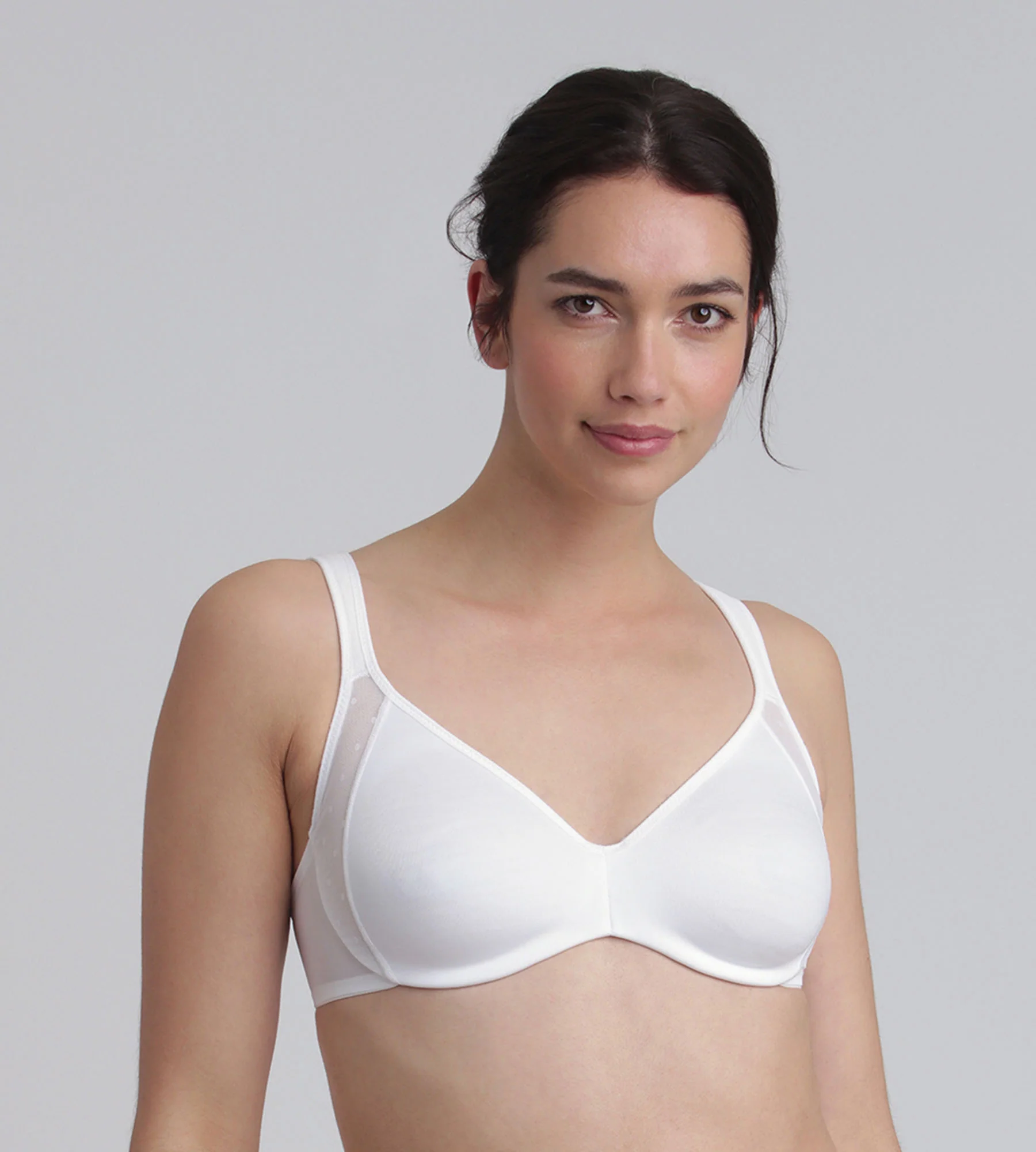 Soutien-gorge minimiseur blanc Expert in Silhouette